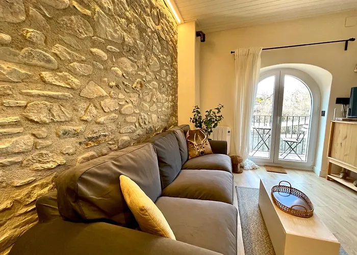 Apartamento Colgante Al Rio Con Vistas Al Puente